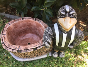 MAGPIE FOOTY POT